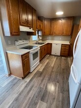 1422 9th St NW in Cedar Rapids, IA - Building Photo - Building Photo