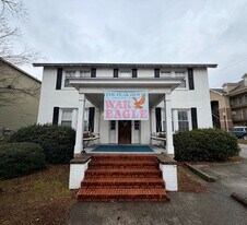Peak Apartments in Auburn, AL - Building Photo