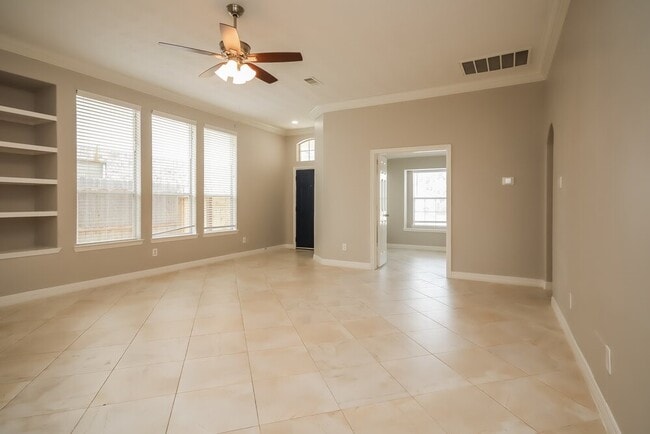 property at 19033 Hammer Ln