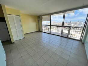 1560 Thurston Ave in Honolulu, HI - Building Photo - Building Photo