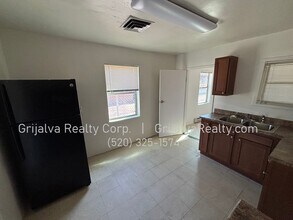 19 W Michigan Dr in Tucson, AZ - Building Photo - Building Photo