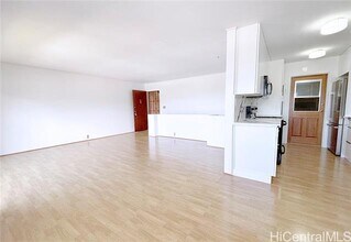 46-044 Puulena St in Kaneohe, HI - Building Photo - Building Photo