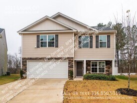1011 Laura Ct in Haw River, NC - Building Photo