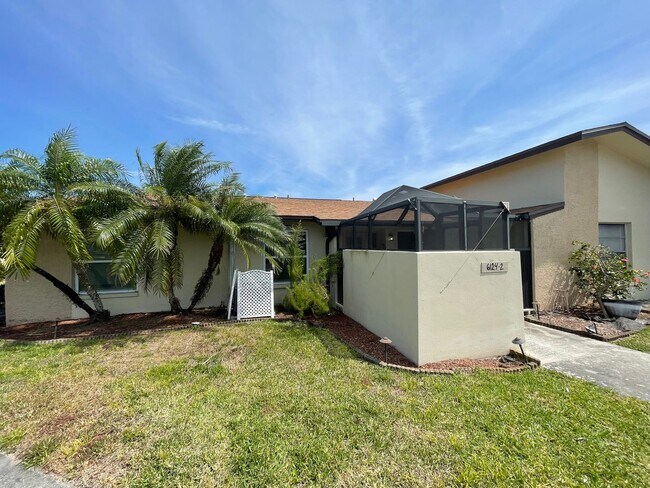 6124 Principia Dr in Ft. Myers, FL - Building Photo - Building Photo