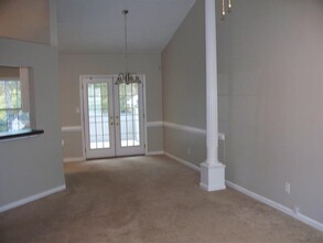 830 Long Branch Cir in Sugar Hill, GA - Building Photo - Building Photo