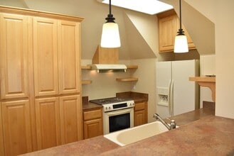 400 Davis St in Vacaville, CA - Building Photo - Building Photo