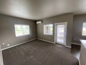4245 Hawthorne Ave NE in Salem, OR - Building Photo - Building Photo