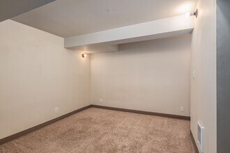 2146 NE 15th Ave in Portland, OR - Building Photo - Building Photo