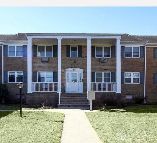 property at 60 Manchester Ct