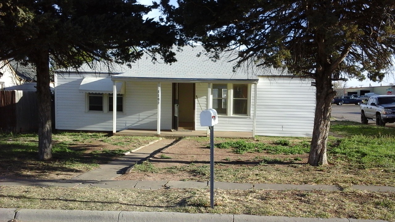 3100 NW 5th Ave in Amarillo, TX - Building Photo