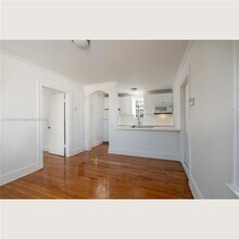 4349 Sheridan Ave in Miami Beach, FL - Building Photo - Building Photo