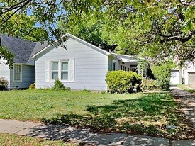 3222 Cockrell Ave in Fort Worth, TX - Building Photo