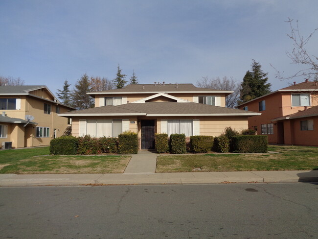 property at 1267 Casita Dr