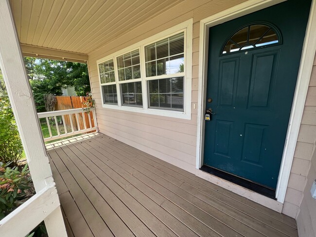 62613 Hawkview Road in Bend, OR - Building Photo - Building Photo