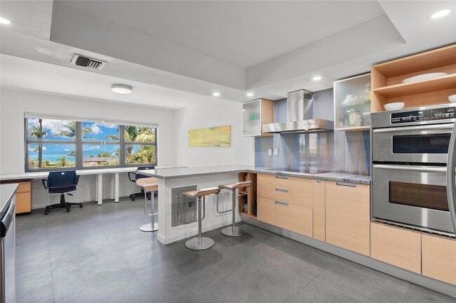 4900 N Ocean Blvd, Unit 416 in Lauderdale-by-the-Sea, FL - Building Photo - Building Photo