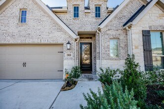 29831 Blooming Iris Ln in Fulshear, TX - Building Photo - Building Photo