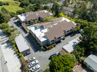 1685 Bayridge Way in San Mateo, CA - Building Photo - Building Photo