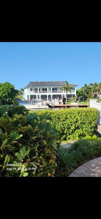 1118b Highland Beach Dr in Highland Beach, FL - Building Photo
