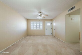 13611 N Newcastle Dr in Sun City, AZ - Building Photo - Building Photo