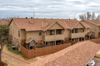 14415 N Pennsylvania Ave in Oklahoma City, OK - Building Photo - Building Photo