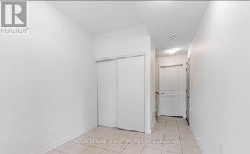 5 Antrin St in Vaughan, ON - Building Photo - Building Photo