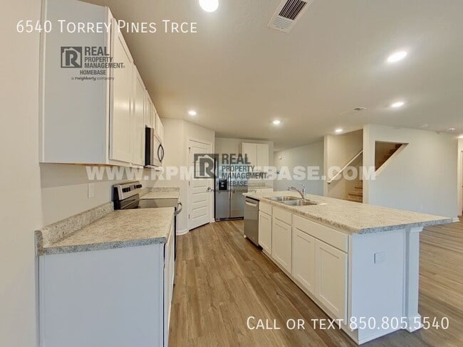 6540 Torrey Pnes Trce in Laurel Hill, FL - Building Photo - Building Photo