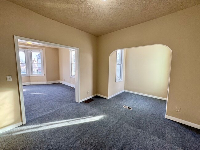 641 Garfield Ave SW in Canton, OH - Building Photo - Building Photo