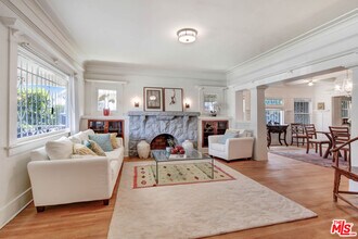 1246 W 48th St in Los Angeles, CA - Building Photo - Building Photo