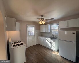 340 Edgewood Rd in East York, PA - Building Photo - Building Photo