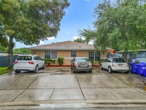 530 NE 34th St in Pompano Beach, FL - Building Photo - Building Photo