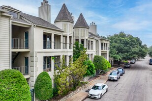3105 San Jacinto St in Dallas, TX - Building Photo