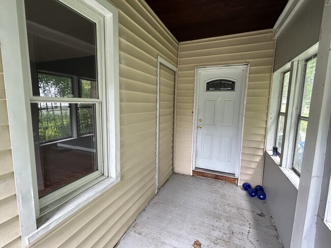 416 Champlain St in Rochester, NY - Building Photo - Building Photo