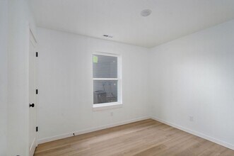 434 W Normal St in Springfield, MO - Building Photo - Building Photo