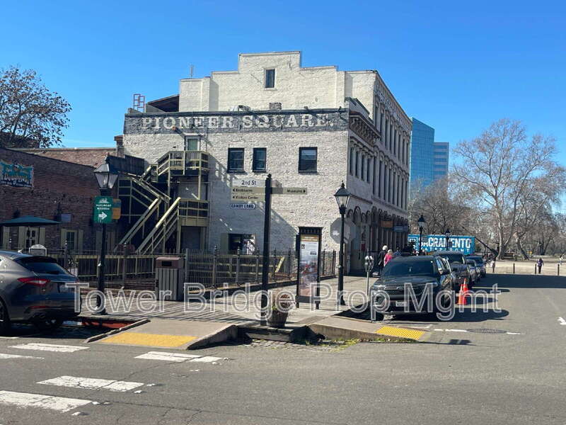 122 I St in Sacramento, CA - Building Photo