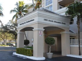 1280 S Alhambra Cir, Unit 2211 in Coral Gables, FL - Building Photo