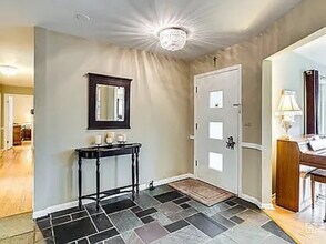 3336 Overland Pass in Northbrook, IL - Building Photo - Building Photo