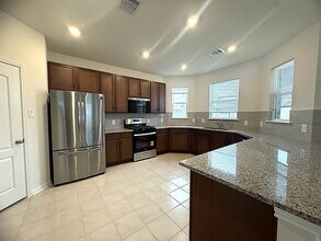 21114 Montego Bay Dr in Cypress, TX - Building Photo - Building Photo