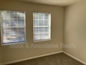 2701 Stewart Dr in Raleigh, NC - Building Photo - Building Photo