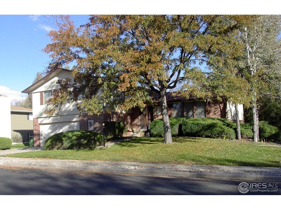 1417 Antero Dr in Loveland, CO - Building Photo