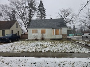 17300 Winston St in Detroit, MI - Building Photo - Building Photo