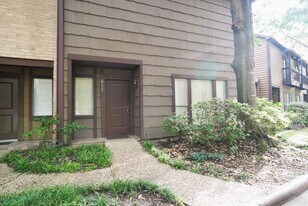 11711 Memorial Dr in Houston, TX - Building Photo