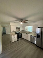 325 Geary Dr in Montgomery, AL - Building Photo - Building Photo
