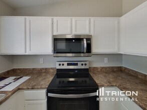 4432 N 86th Dr in Phoenix, AZ - Building Photo - Building Photo