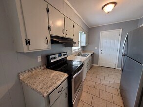 4611 Daugette Dr NW in Huntsville, AL - Building Photo - Building Photo