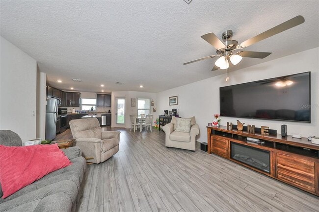 5311 New Friendship Pl in Tampa, FL - Building Photo - Building Photo