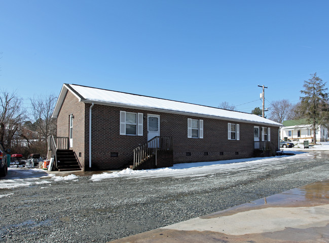 205 Dacotah St in Lexington, NC - Building Photo - Building Photo