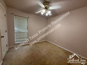 7890 Jill Ln in Beaumont, TX - Building Photo - Building Photo