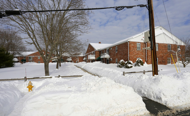 Abington Court Condominium