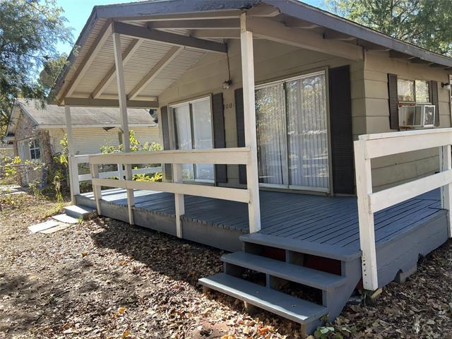 property at 1000 Holiday Dr