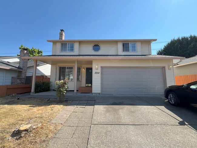 1200 SW 215th Ave